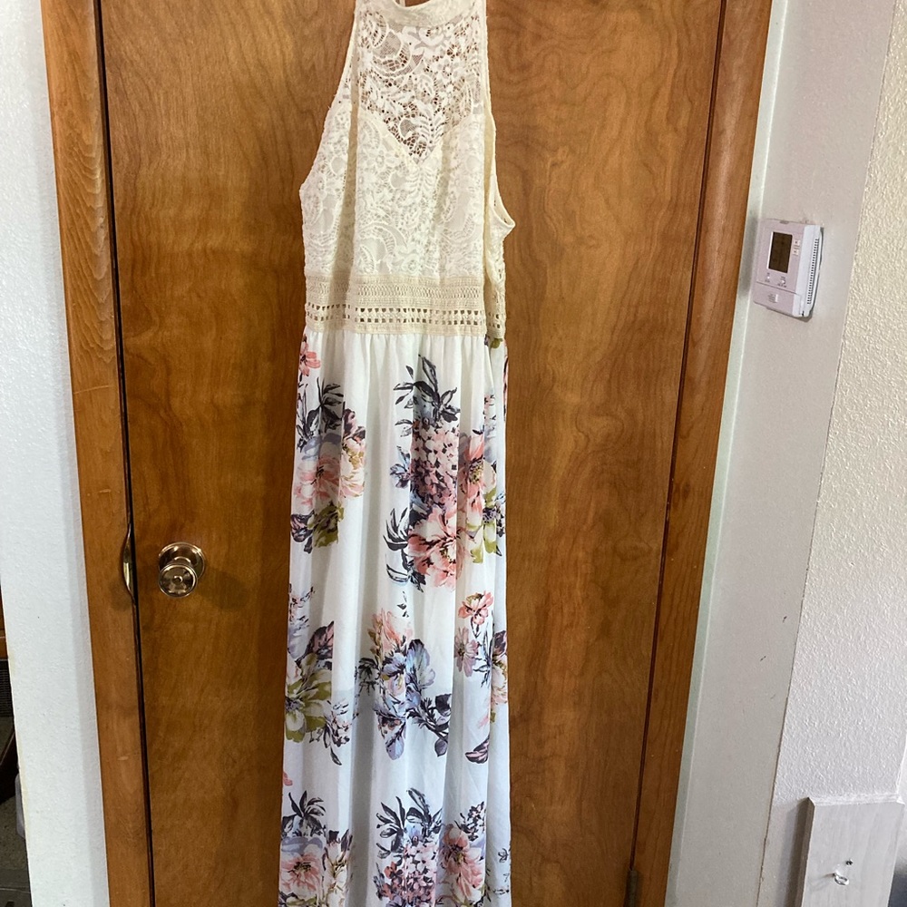 Worn once 16 Venus lace top racerback floral maxi